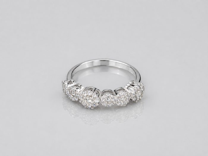 Silver Graduated CZ Cluster Band Ring