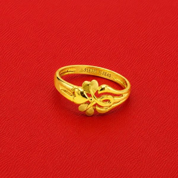 Golden Butterfly Clover Ring