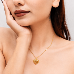 Golden Textured Woven Heart Pendant – view 2