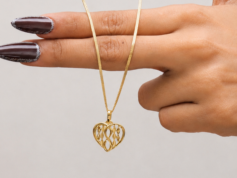 Golden Textured Woven Heart Pendant – view 4