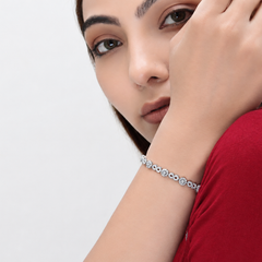 Silver Graduated Crystal Tennis Bracelet