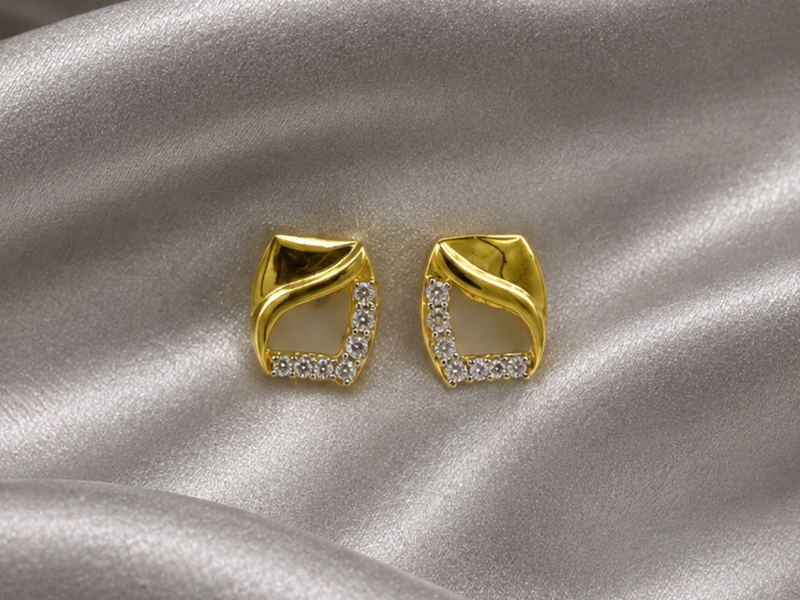 Two-Tone Golden Paisley Drop-Shape Studs