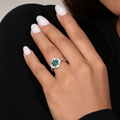 Silver Emerald Cluster Flower Ring