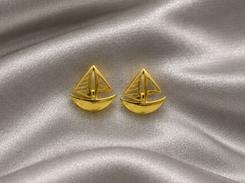 Golden Pyramid Textured Studs