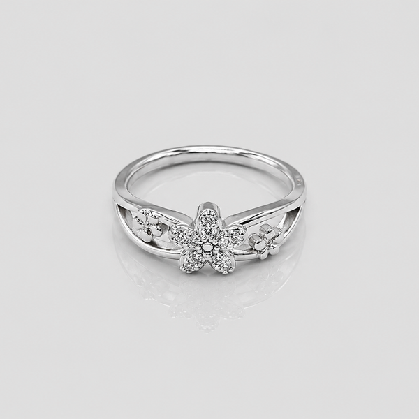 Silver Pave Five-Petal Flower Openwork Ring