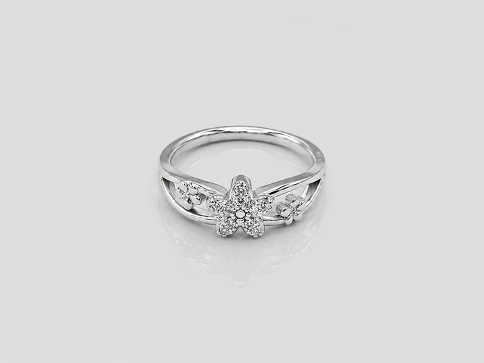 Silver Pave Five-Petal Flower Openwork Ring