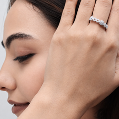 Silver Graduated CZ Cluster Band Ring