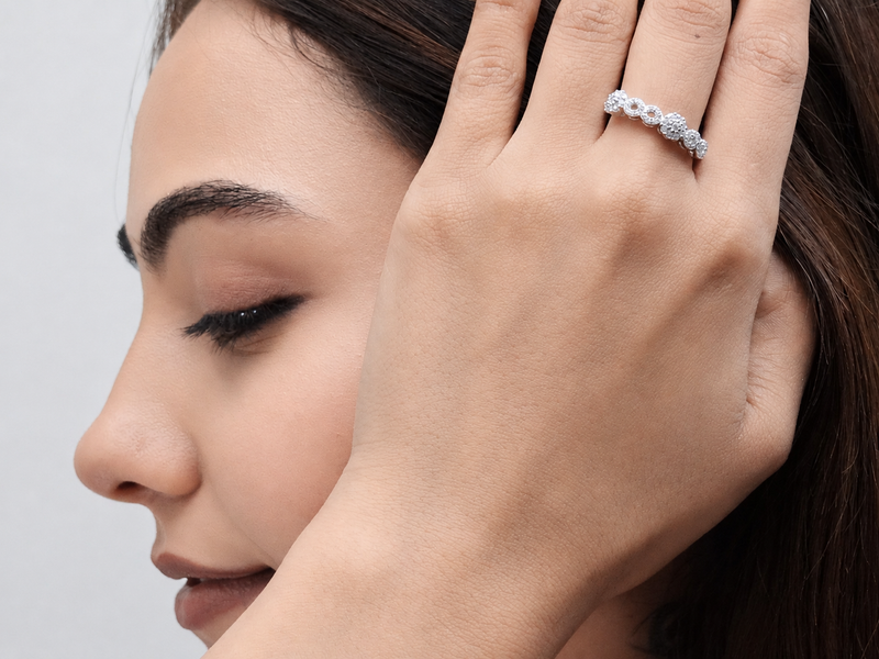 Silver Graduated CZ Cluster Band Ring