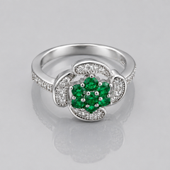 Silver Emerald Cluster Flower Ring